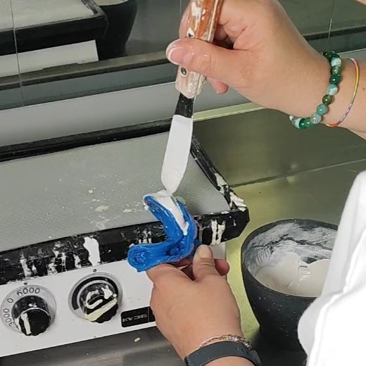 Réalisation, réparation et ajustement de prothèses dentaires à Auvelais